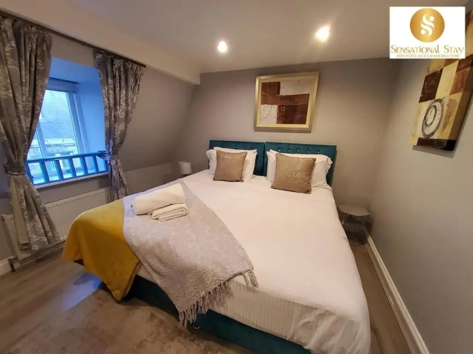 3 Bedrooms Apartment