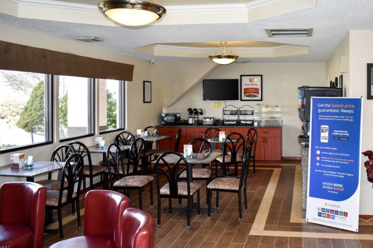 Mho Hotel Bordentown photo 18