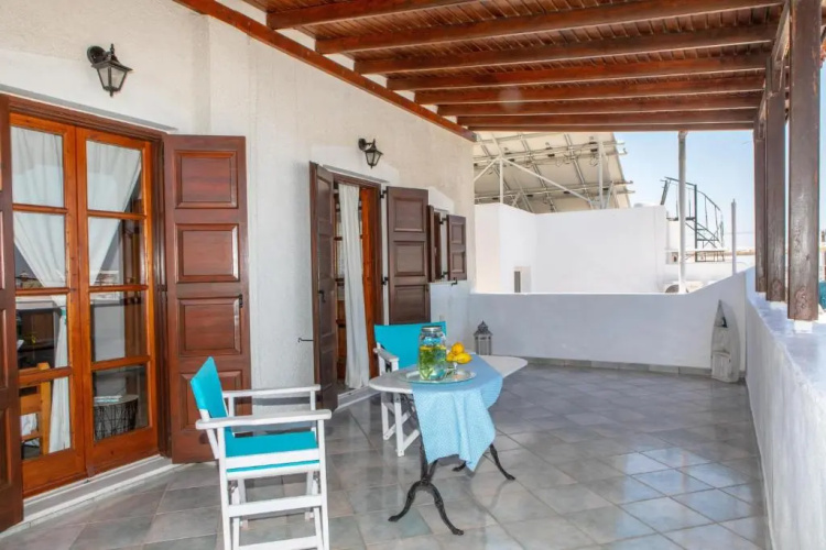 Drosia Residence 150m from Saint George Beach