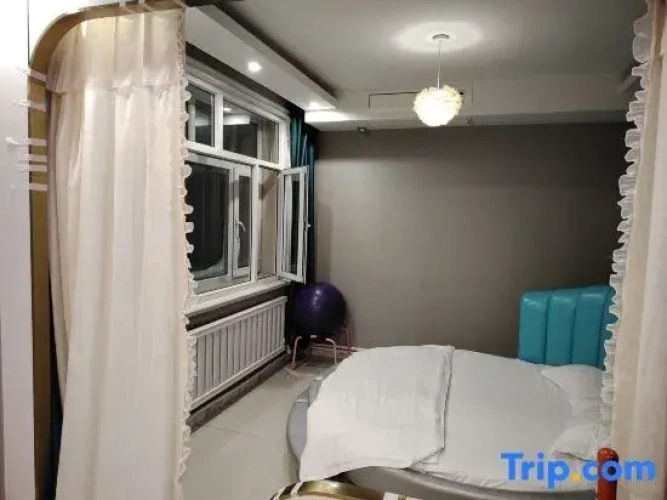 2 Bedrooms Suite