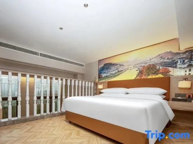 Deluxe Double Apartment with view