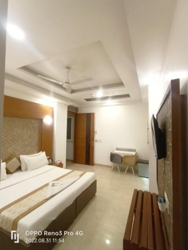 Phoenix Suites