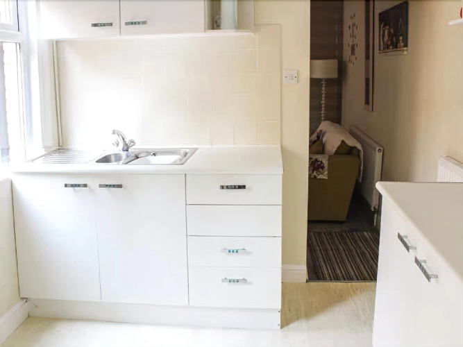 Sea Breeze Apartment
