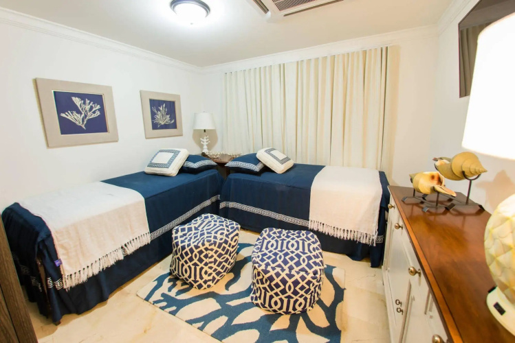 Palm Aruba Condos