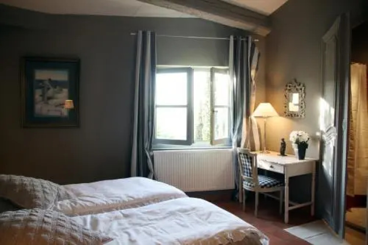 La Maison Sur La Colline