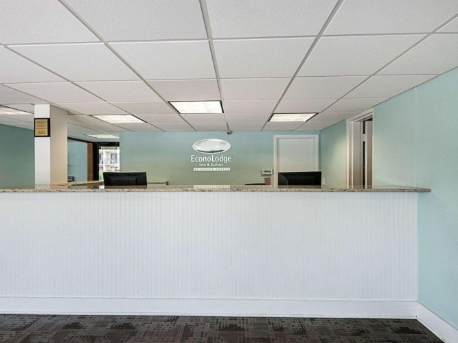 Econo Lodge Inn & Suites Resort - Rehoboth Beach photo 13