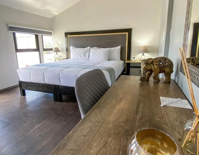 Hotel Lunada