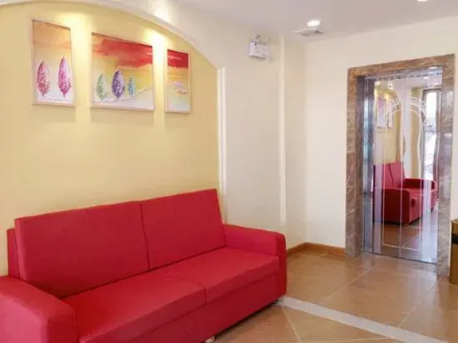 Home Inn (Luoding Dagang East Road)
