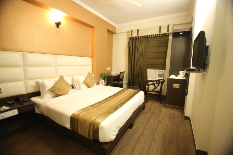 Superior room