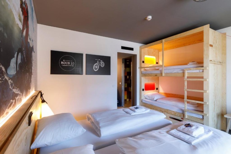 Standard Quadruple room
