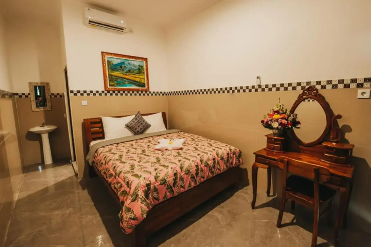 Dados Guest House
