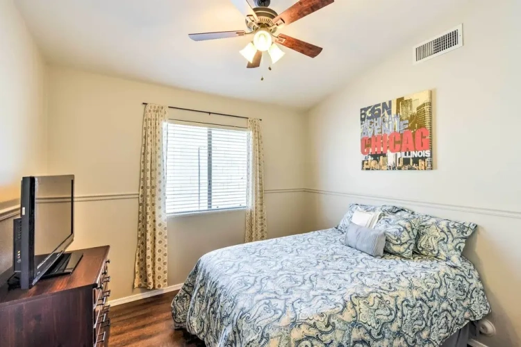 3 Bedrooms Cottage