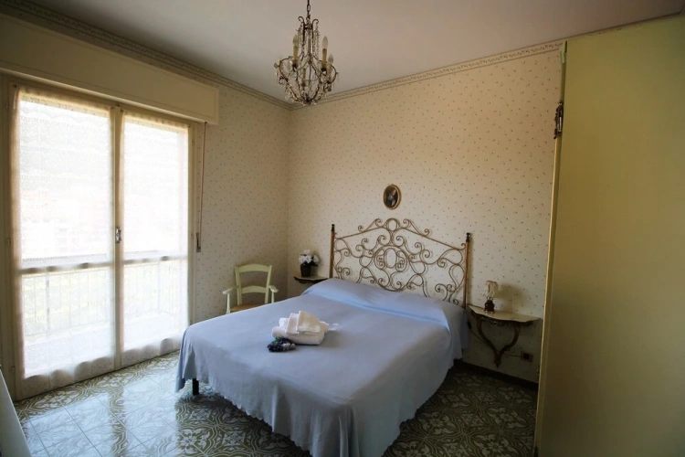 1 Bedroom Apartment with balcony