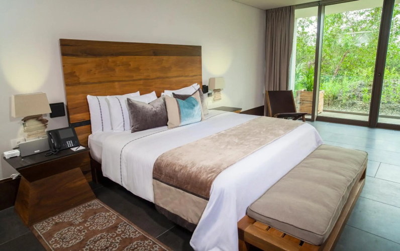 NIZUC Resort and Spa