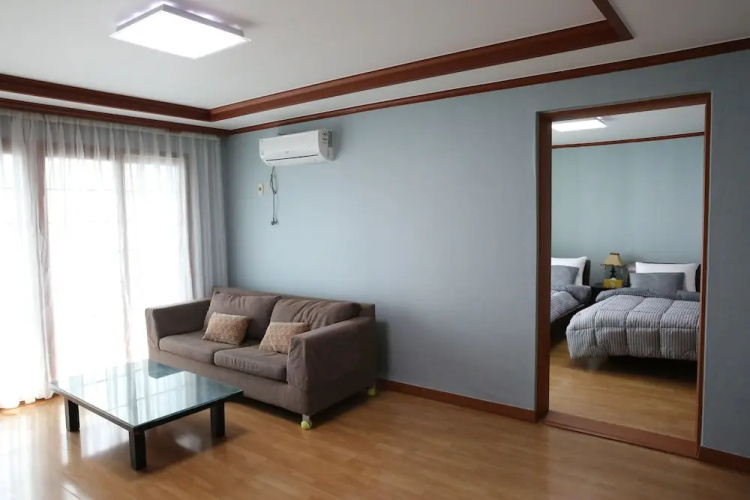 Starlight Ocean Pension