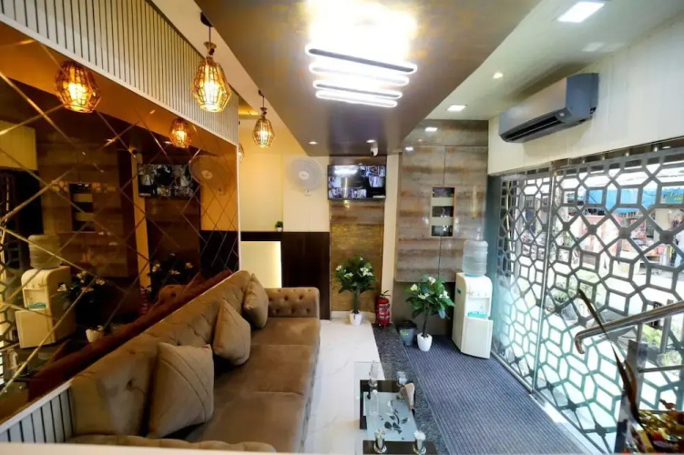 N.M. Hotel