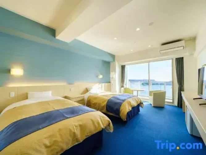 Standard Twin room with ocean view