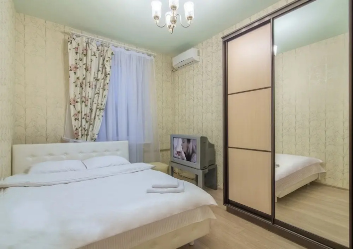 Flatsis Apartment Konstitutsii 2