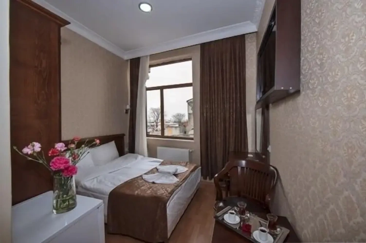 Standard Double room with view