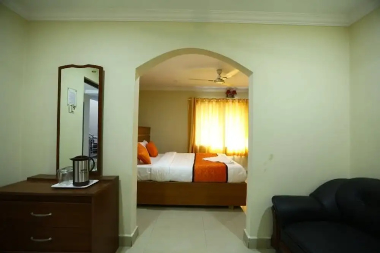 The Sholling Residency