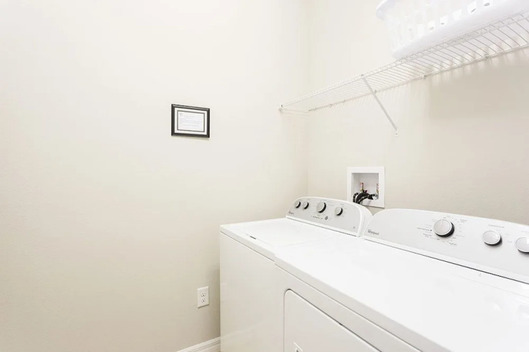 Windsor At Westside 13 - 8 Bed Villa