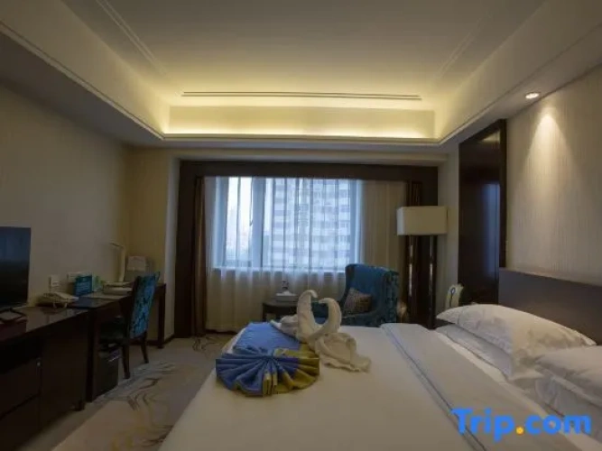 Triple Family Suite