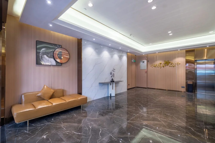 Ruifeng Hotel Railway Station Store