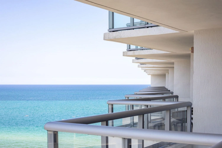 Double Junior Suite with balcony and with ocean view