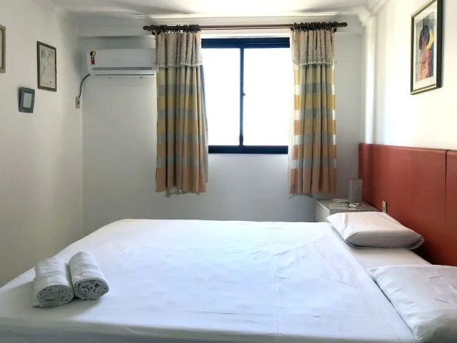 2 Bedrooms Apartment with sea view