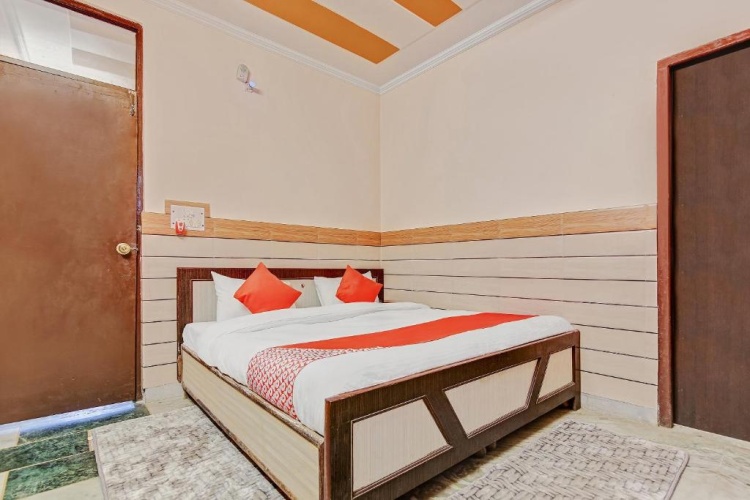 Classic Triple room