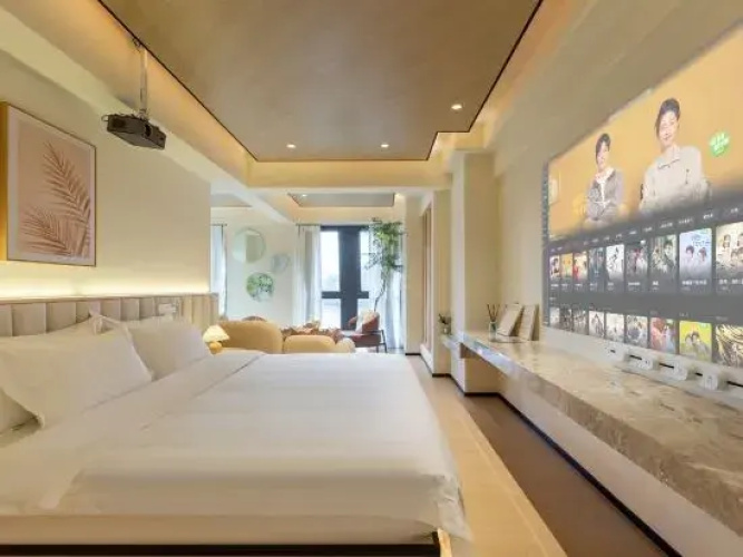 Unimore·Crafted Homestay (Chongqing)