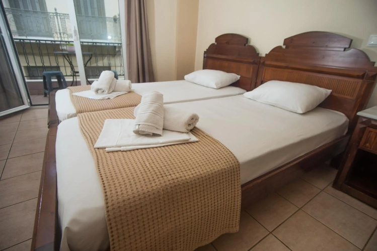 Byron Hotel
