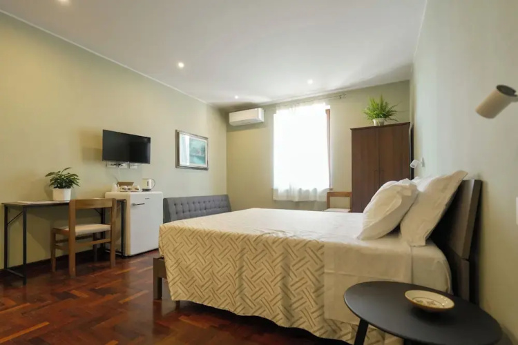 Domus Fabia - Rooms & Apartments