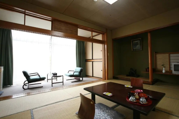 Sakaeya Hotel