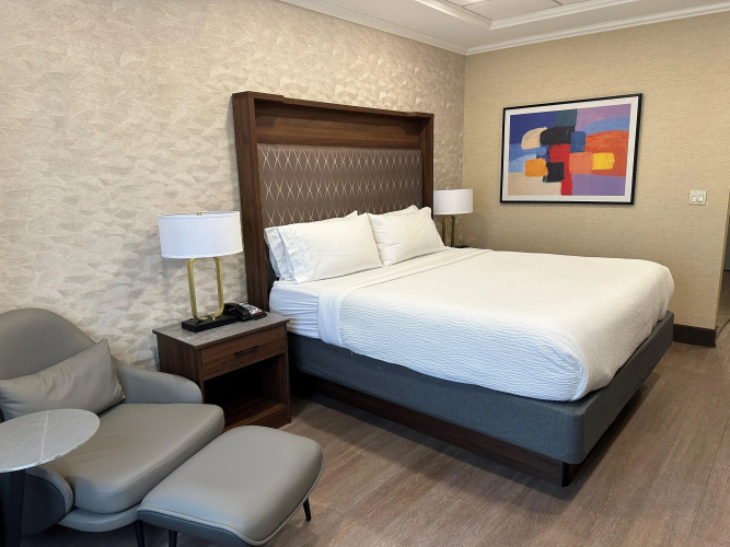 Holiday Inn Plainview-Long Island by IHG