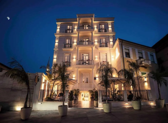 Art Gallery Boutique Hotel - Durrës