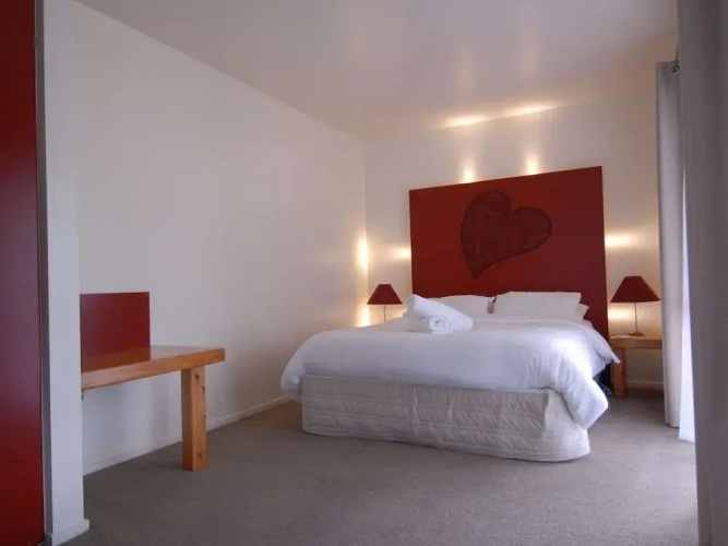 Lemon Tree Lodge