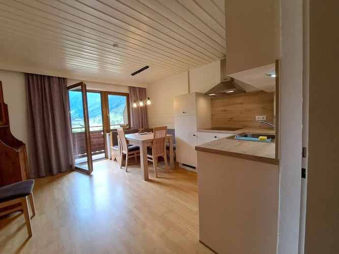 Standard Family room with balcony and with mountain view