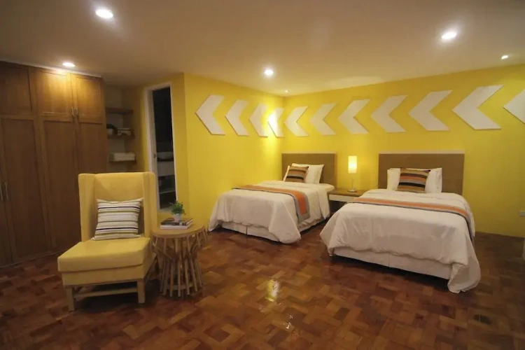 Standard Twin room