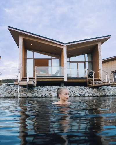 Bella Lake Resort