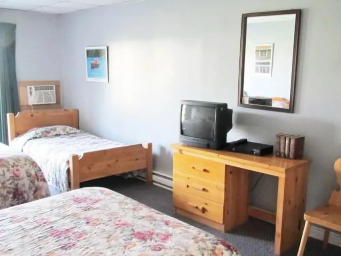 Standard Quadruple room with balcony