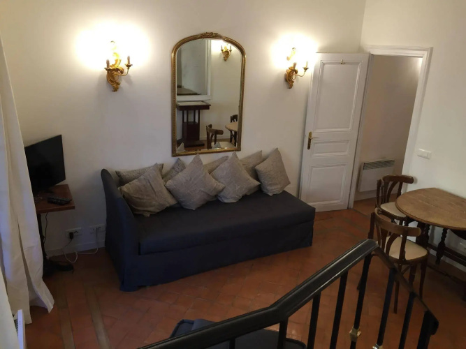 Mithouard Apartment