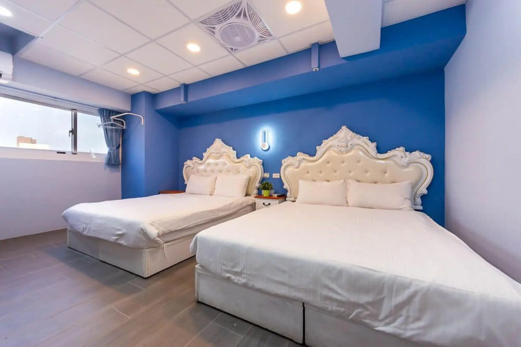 Liuhe Su Hotels
