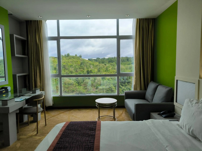 Meritz Hotel