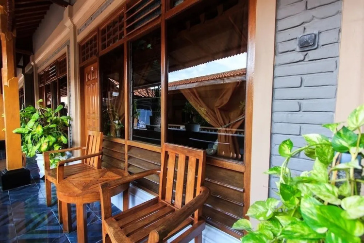 RaBaSTa Kuta Beach Inn