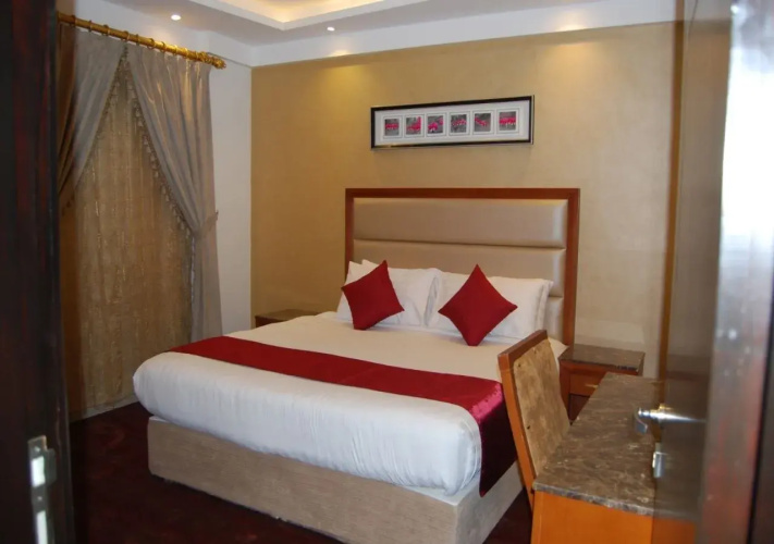Al Mahmal Hotel Suites