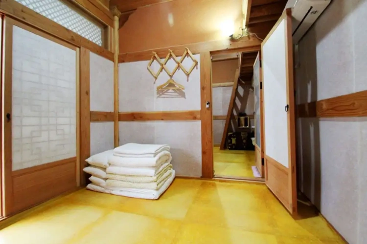Duplex Cottage
