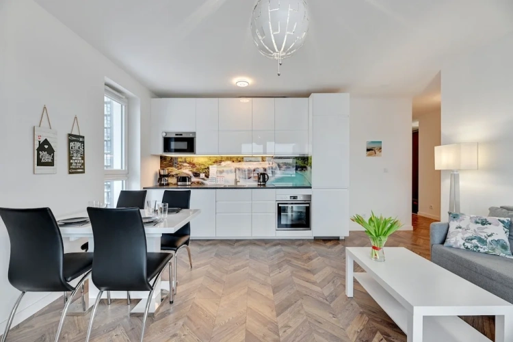 2 Bedrooms Deluxe Apartment with balcony and with city view