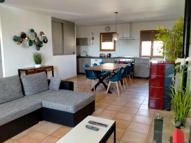 3 Bedrooms Double Apartment