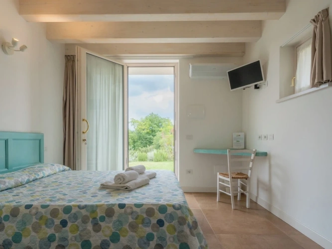 Superior Double room with land view